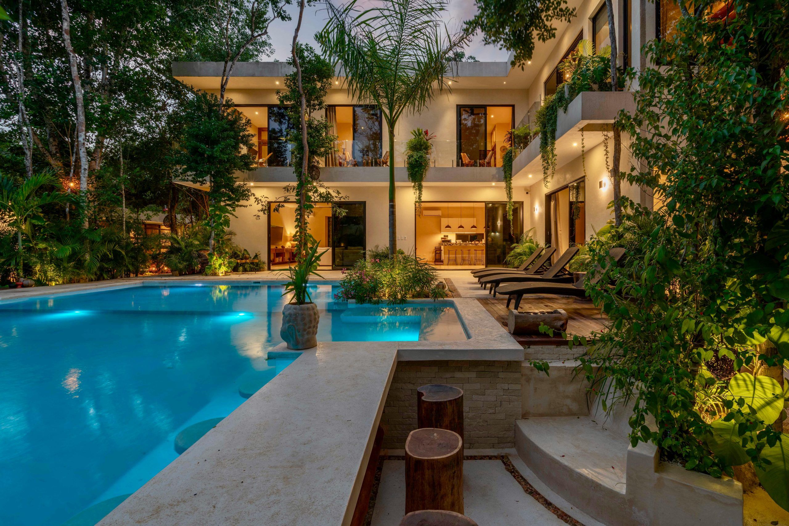 Home 9 LUXURY VILLA scaled